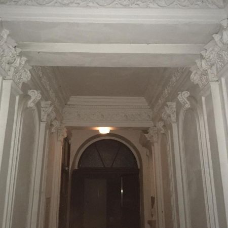 Apartment Brunnenmarkt Vienna Exterior photo